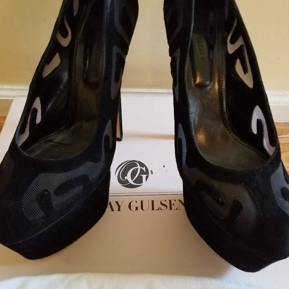 Olcay Gulsen SEUDE pumps